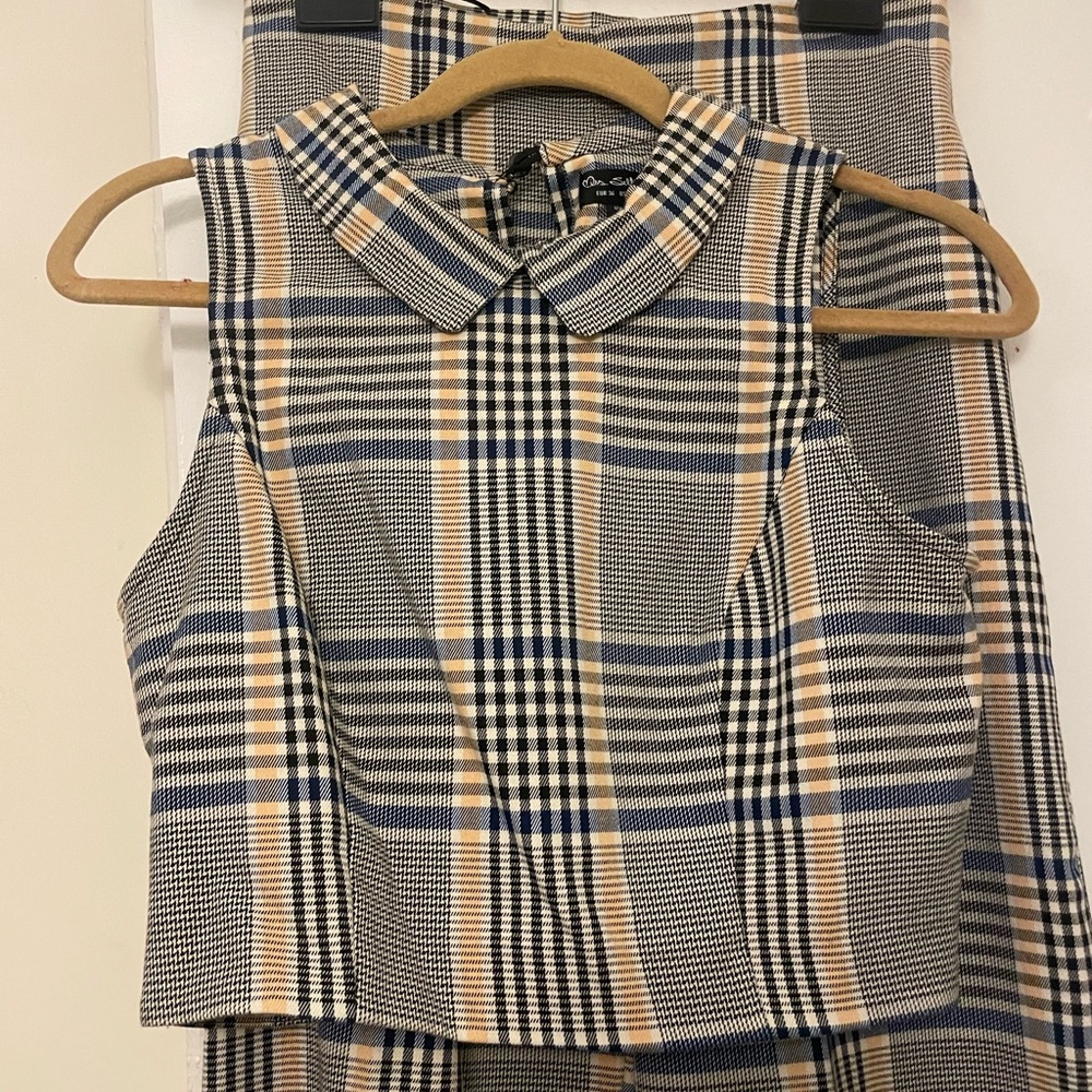 Miss Selfridge Plaid women’s Top and bottom set in Blue and Tan